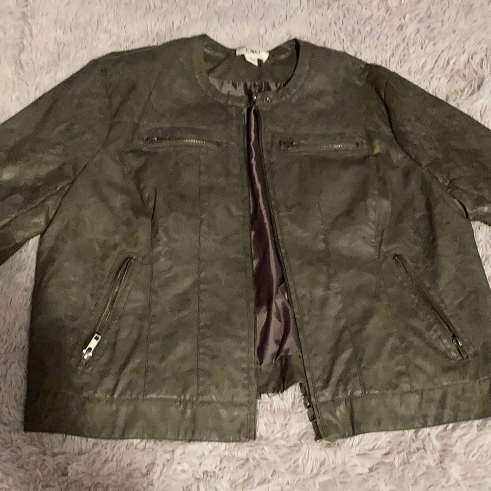 Olive green/ Army green bomber style jacket